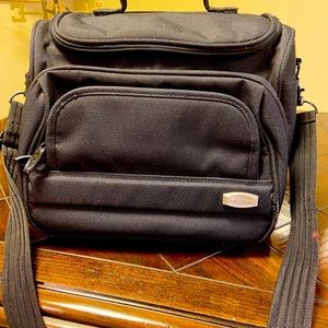 Travel cosmetic bag.